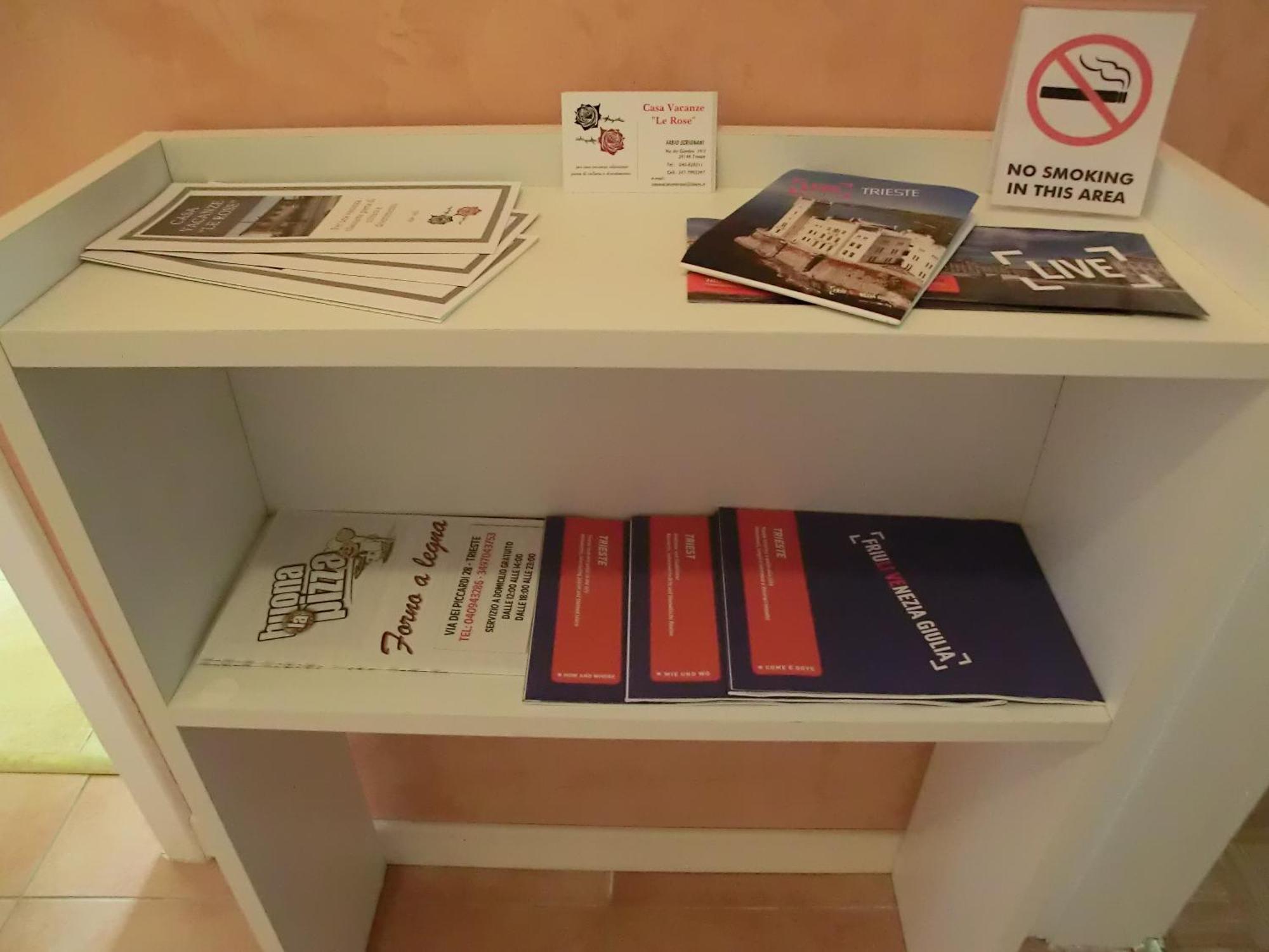 Le Rose Apartment Trieste Luaran gambar