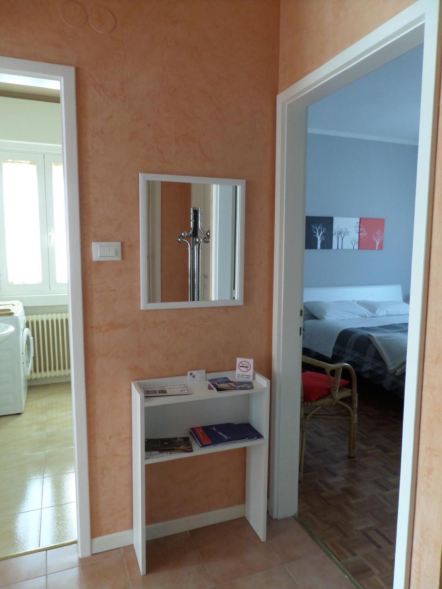 Le Rose Apartment Trieste Luaran gambar