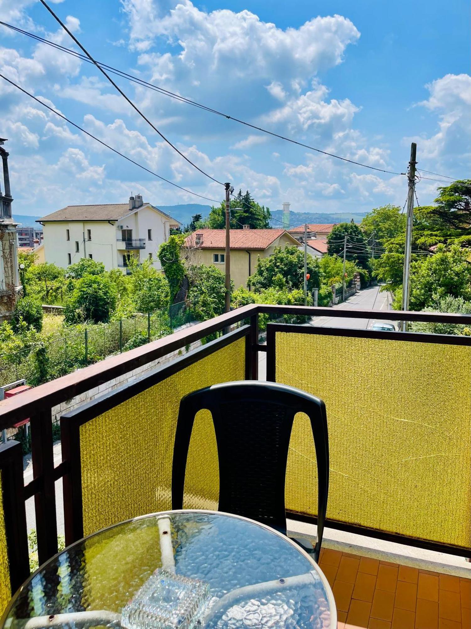 Le Rose Apartment Trieste Luaran gambar
