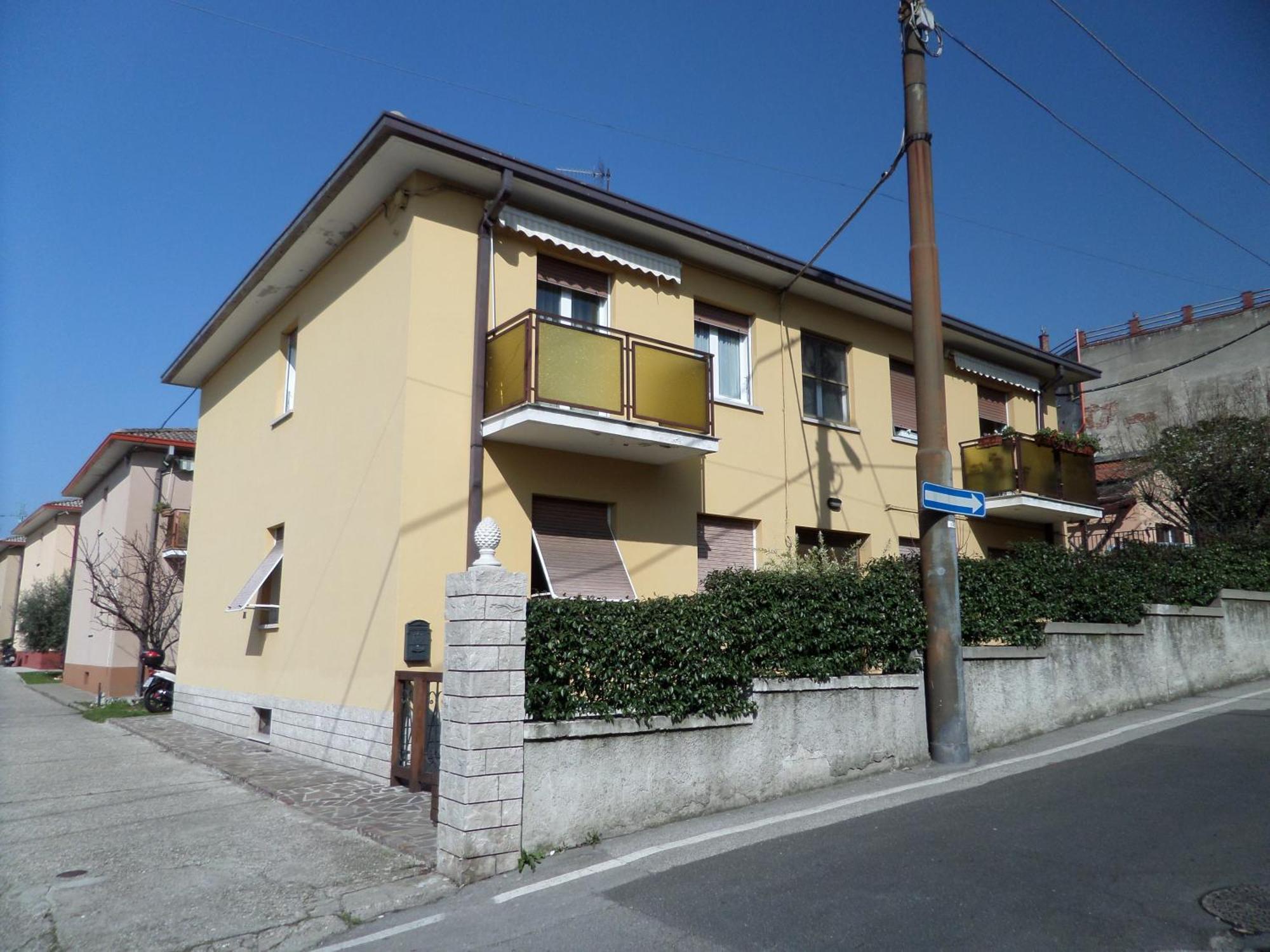 Le Rose Apartment Trieste Luaran gambar